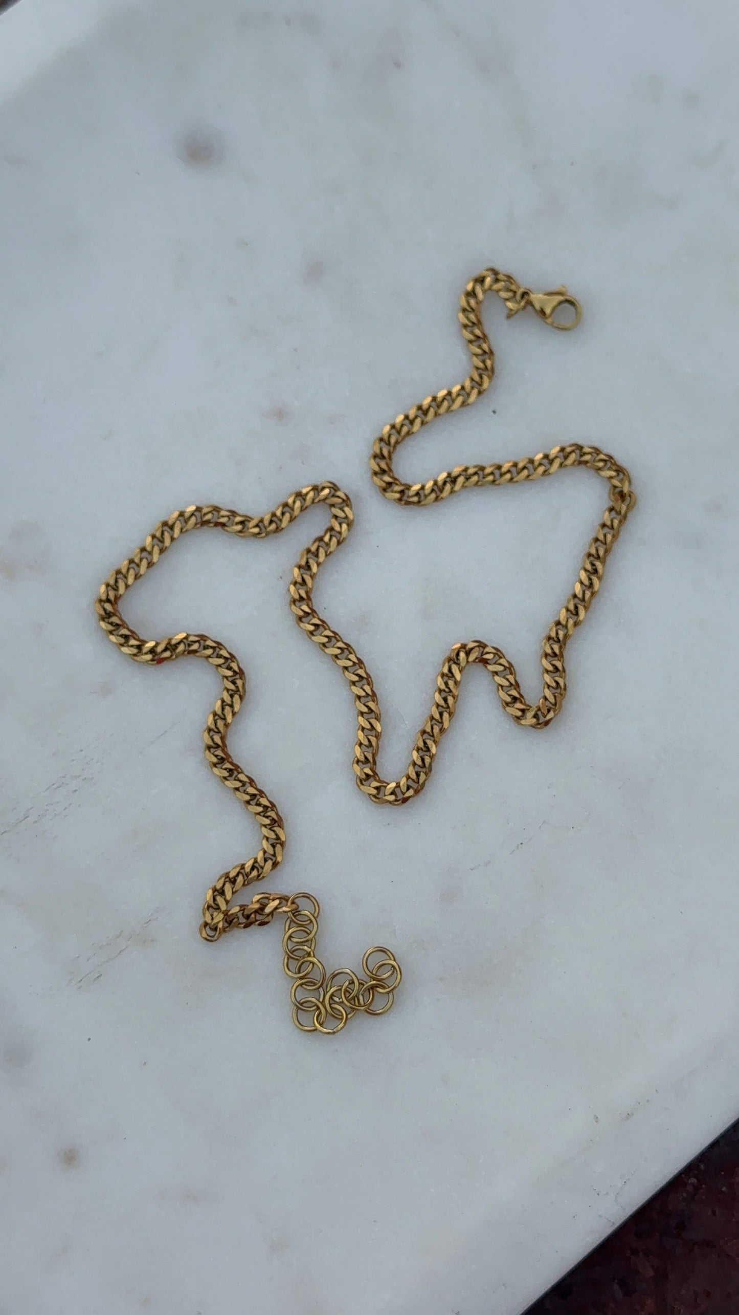 Cubana Chocker